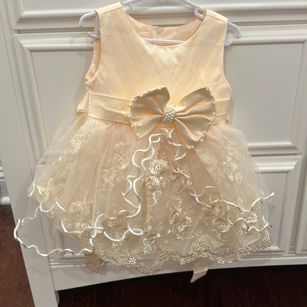 Lace dress